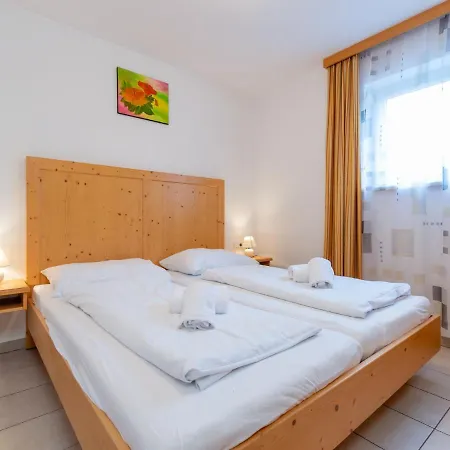 With Beautiful View Near Zell Am See & Kaprun, With Sauna Apartman *